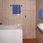 In Croatia Near Adriatic Coast Apartman Ploče