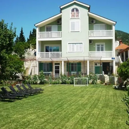 With Balcony * Ploce (Dubrovnik-Neretva)