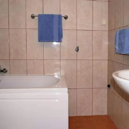 With Balcony Apartment Ploce (Dubrovnik-Neretva)