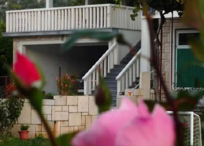 아파트 In Croatia Near Adriatic Coast