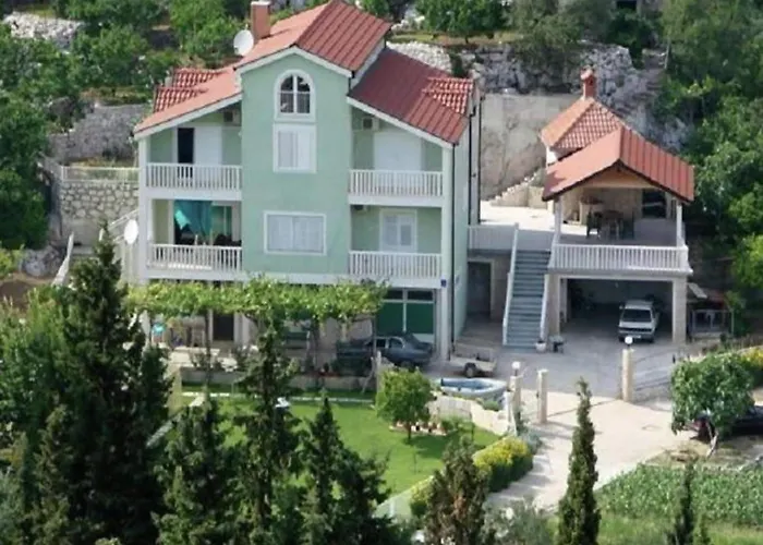 아파트 In Croatia Near Adriatic Coast