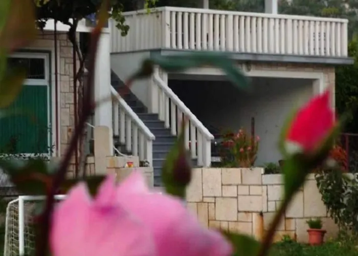 In Croatia Near Adriatic Coast * 플로체