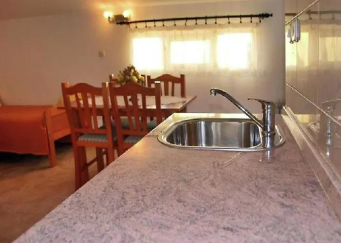 아파트 In Croatia Near Adriatic Coast *